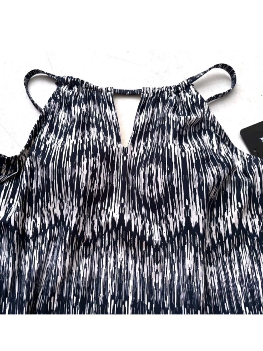 Miraclesuit black & White Printed Spaghetti-Strap tankini bikini - Picture 2 of 3